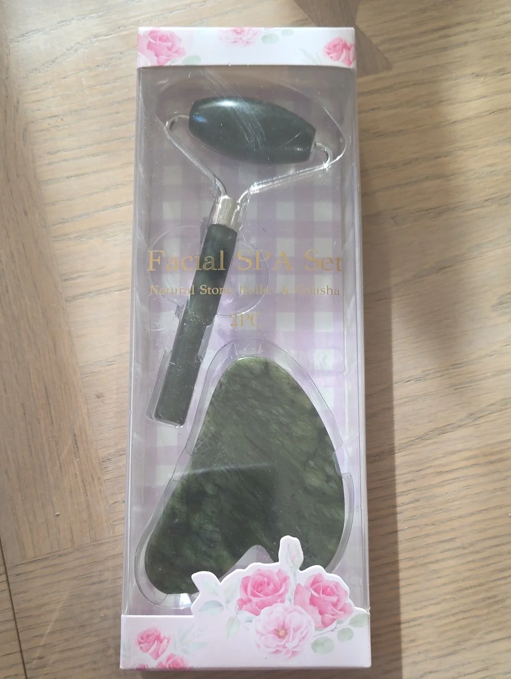 Jade Facial Roller & Gua Sha Set - Green